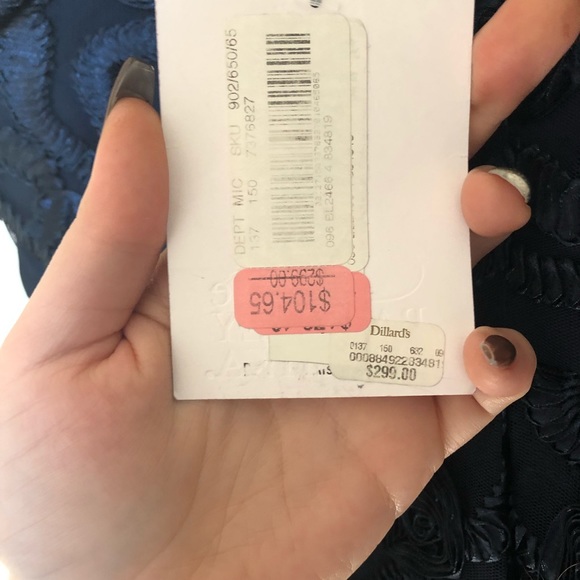 Navy blue embroidered gown - Picture 3 of 7